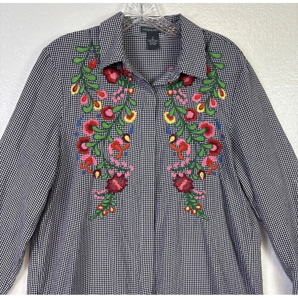 Chelsea & Theodore Top Womens‎ Sz S Blue Check Roll Tab sleeve Boho Embroidered